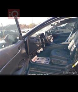 تۆیۆتا کامری